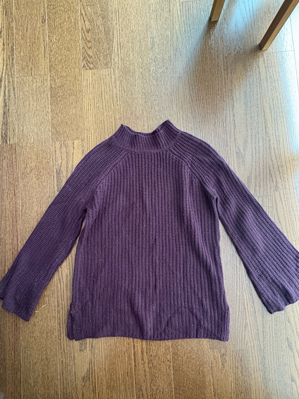 Pink Rose Ribbed Crewneck Sweater in Plum